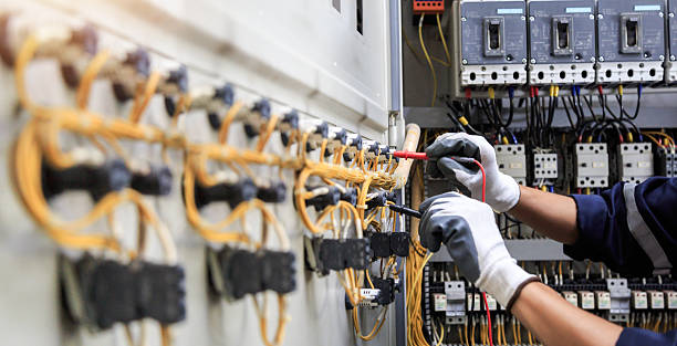Professional Electrician technician working in Nampa, ID